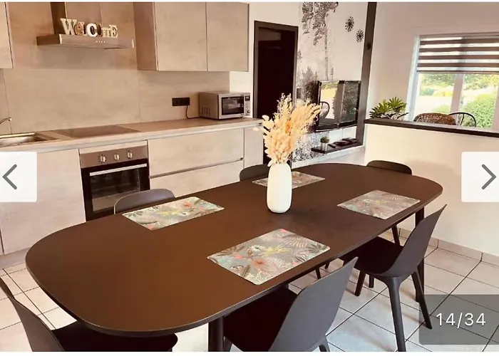 La 4 Personnes バストーニュ