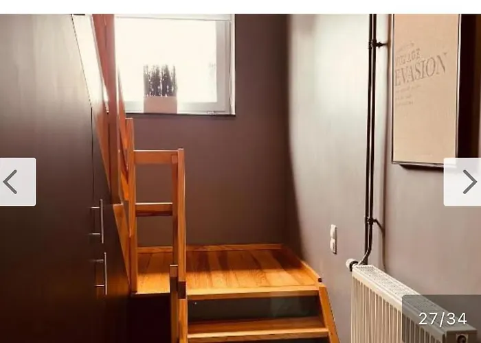 La 4 Personnes アパート バストーニュ