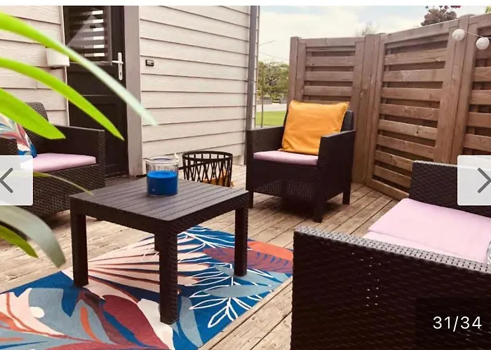 La 4 Personnes バストーニュ